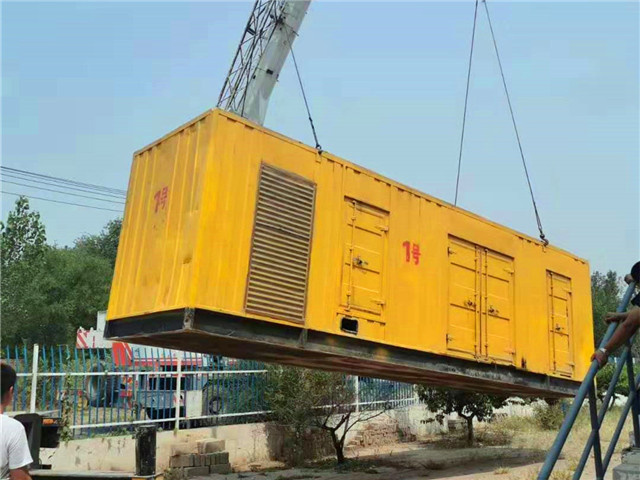 鹤岗300KW柴油发电机组油耗是多少？